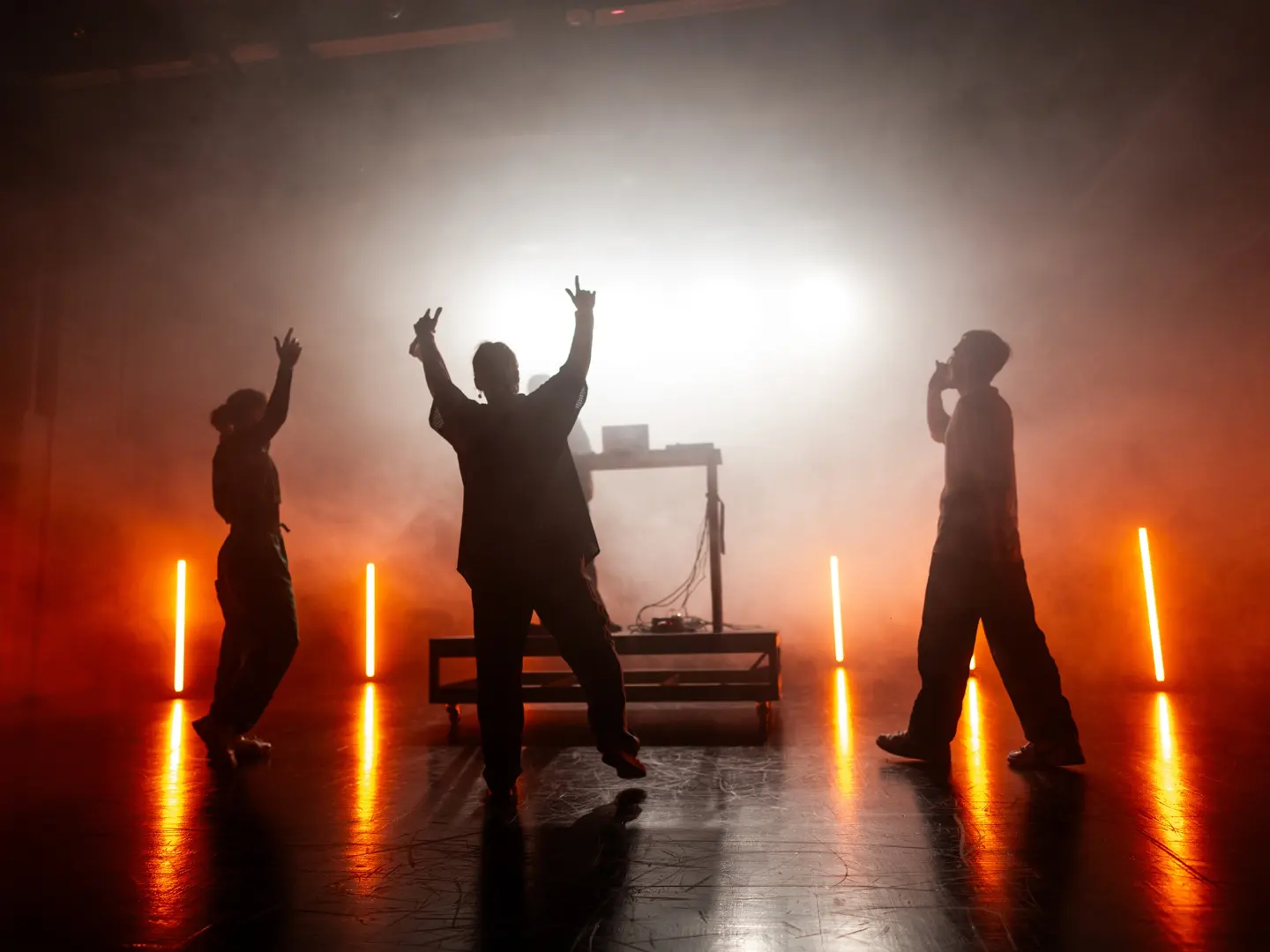 DJ