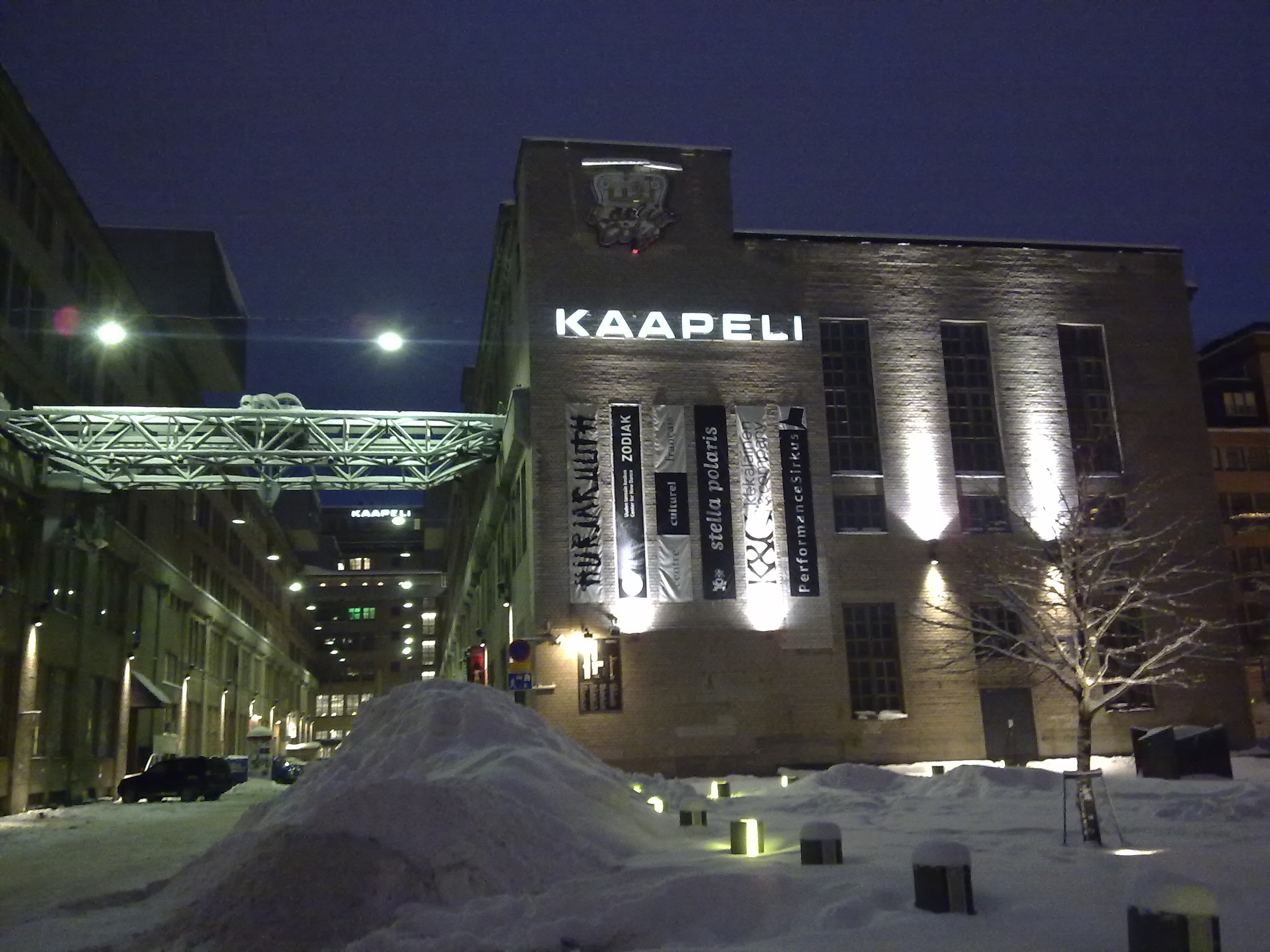 Kaapelitehdas talvella