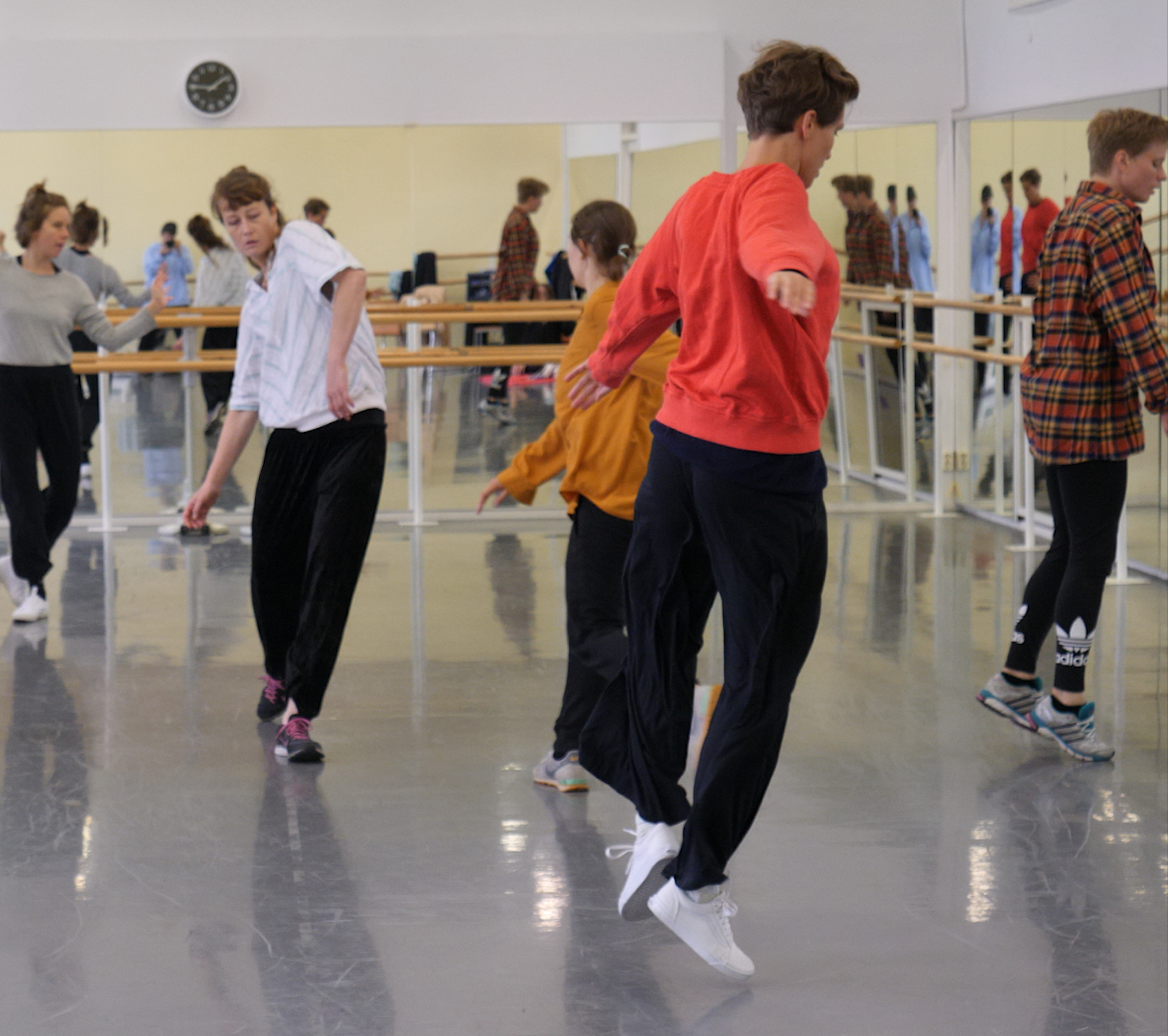DANCE; harjoitukset Footlightissa. Kuva: Erno Aaltonen