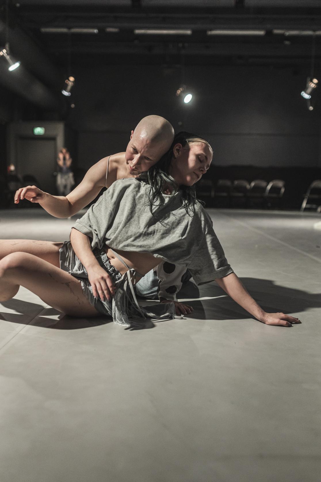 Esiintyjät esityksessä