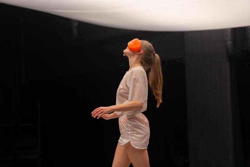 Karolina Ginman in the performance