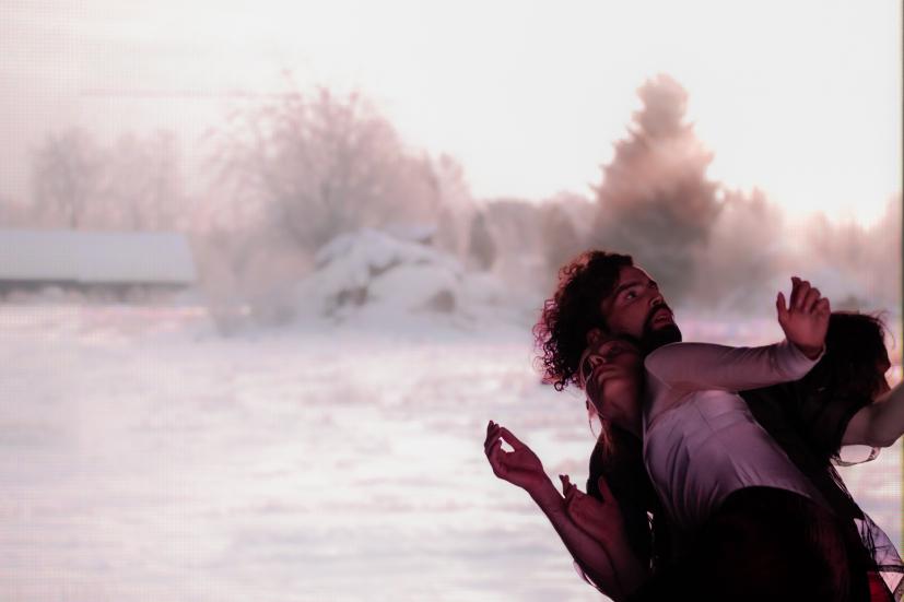 Movement II / Photo: Sinem Kayacan Matilda Aaltonen and Kevin Fay.