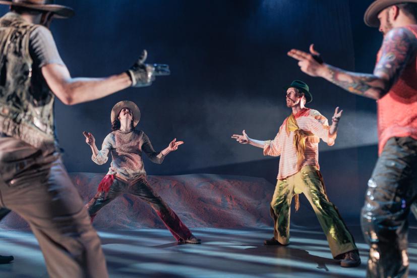 Four performers in the performance.