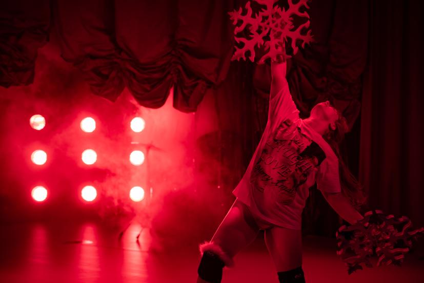 Photo: Sinem Kayacan / Zodiak Photo from the performance.