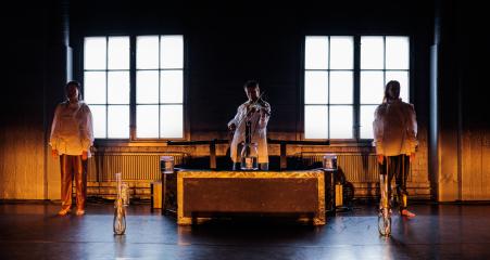 Performance photo