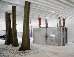 Industry Muscle ©Venla Helenius Industry Muscle ©Venla Helenius