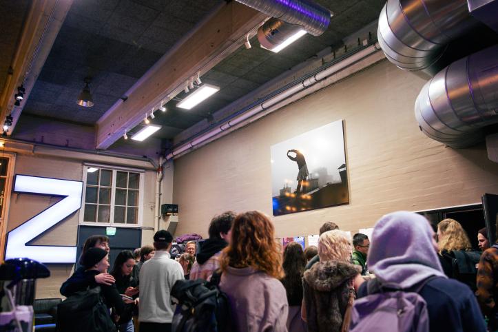 Audience in the foyer of Zodiak Stage